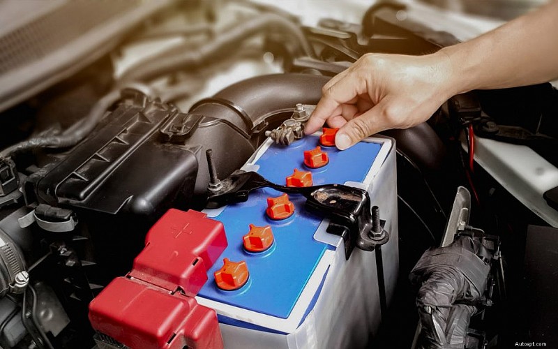 Everything You Need to Know About Car Battery Drains