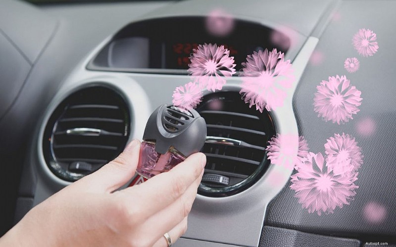 Essential Car Cleaning Products You Must Keep at Home