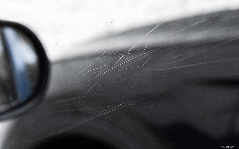 How to Remove Scratches from Car Windows