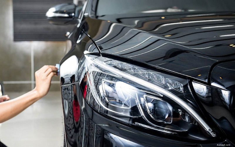 Top 7 Options for Car Detailing in Dubai