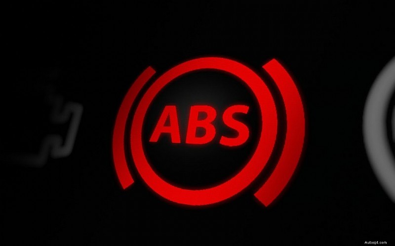 Why a Vehicle’s ABS Light Comes On?