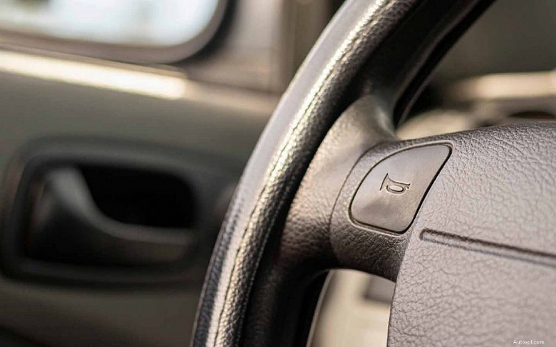What Are The Most Common Car Horn Problems
