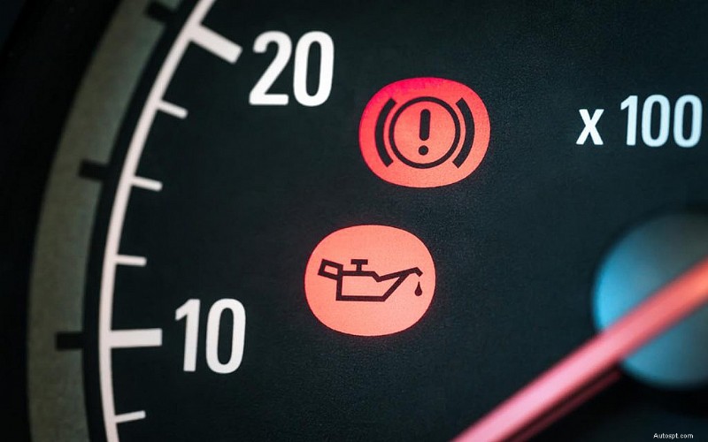 Signs That You Are Using Wrong Engine Oil in Your Car