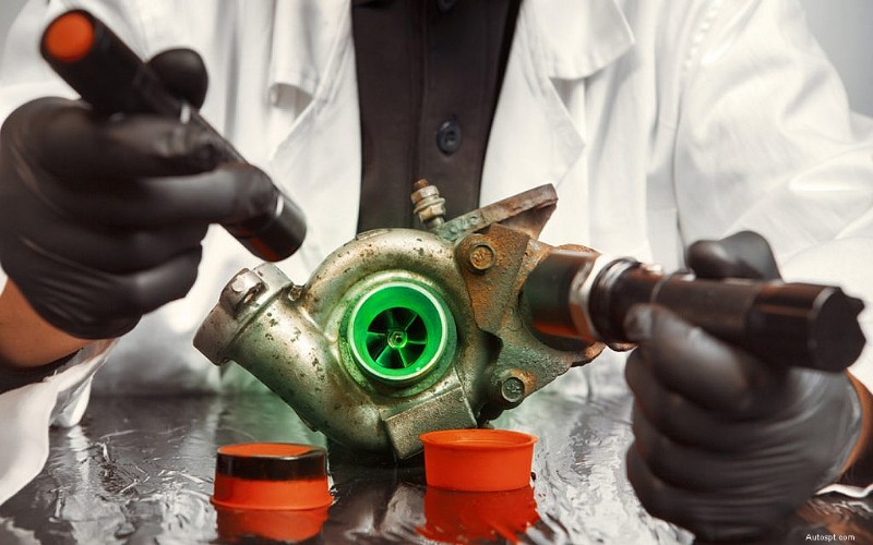 Why does Car Turbocharger Fail