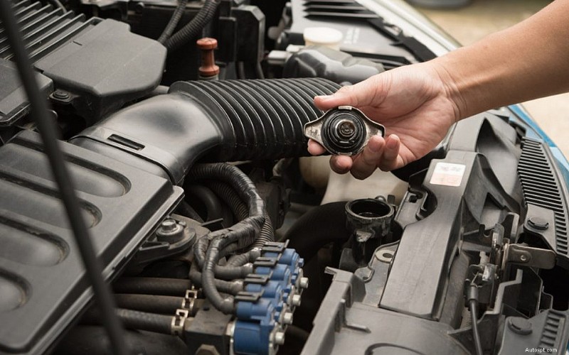 How to Fix Car Radiator Leaks