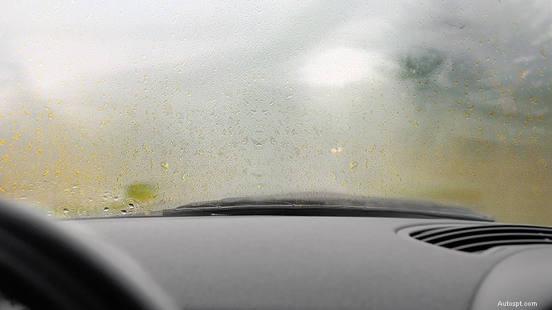 How to Get Rid of Fog from Car Glass