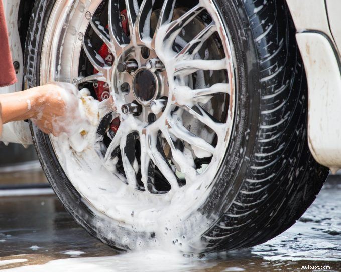 How to Properly Wash Your Car