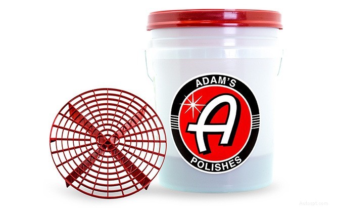 The Best Car Cleaning Products to Keep That New Car Shine