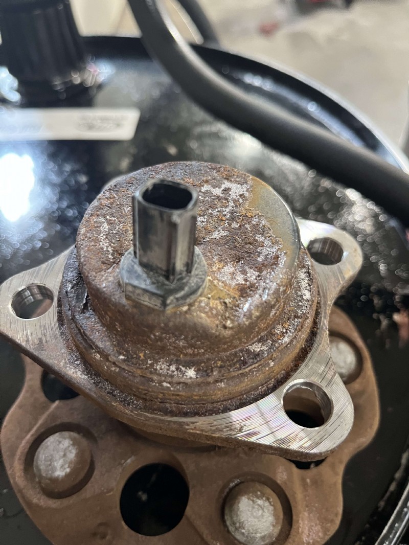 Direct vs Indirect TPMS: How to Identify the System in Your Vehicle
