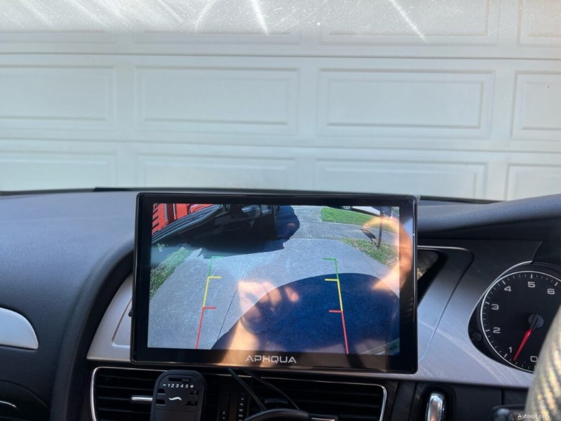 Reverse Car Cameras Explained: Safety, Functionality, and Benefits