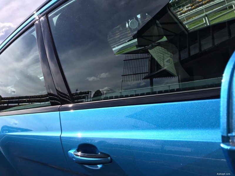 Top 4 Car Window Films for Stylish Tinting & Ultimate Protection