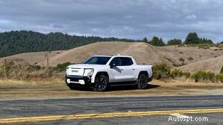2025 GMC Sierra EV Denali Review: Power, Versatility, and 460‑mile Range