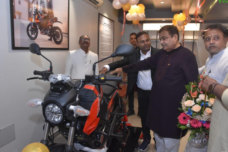 Union Minister Nitin Gadkari Opens Oben Electric’s 75th Showroom in Nagpur