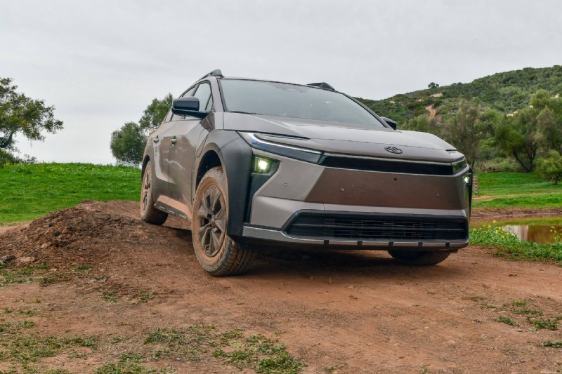 Subaru Trailseeker vs. Toyota bZ Woodland: Which Platform Wins for Off‑Road Performance?