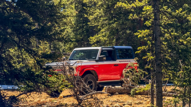 Ford Bronco Tackles Colorado’s Toughest Trails for 10 Hours: Performance Review