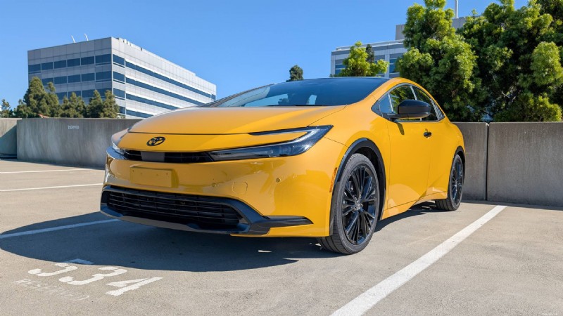 Toyota Introduces the 2026 Prius: Fresh Design, Color Options, and Unmatched Fuel Efficiency