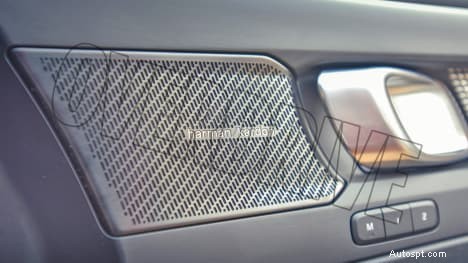 2022 Volvo XC40 Recharge Standard Interior – Premium Design & Features