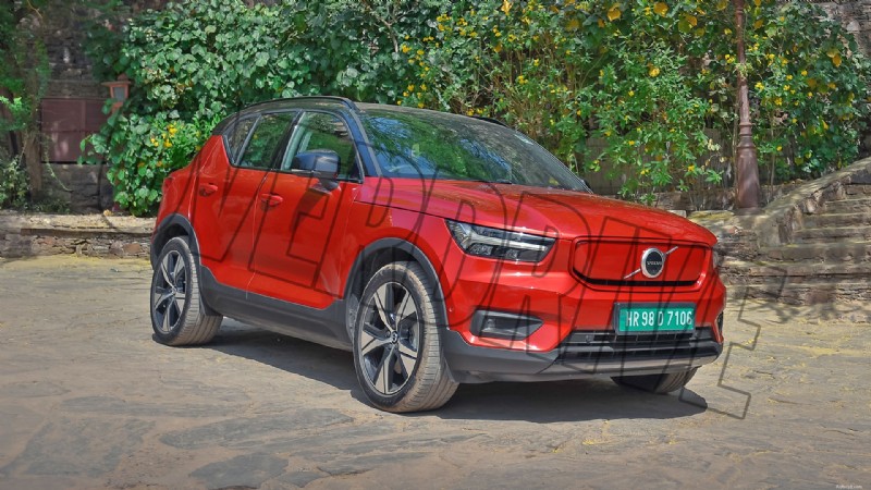 2022 Volvo XC40 Recharge Standard – Exterior Overview