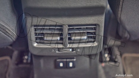 Maruti Suzuki Brezza 2022 ZXi Plus AT – Dual‑Tone Interior Design