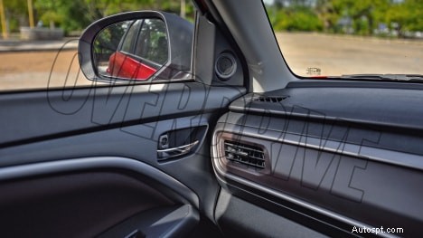 Maruti Suzuki Brezza 2022 ZXi Plus AT – Dual‑Tone Interior Design