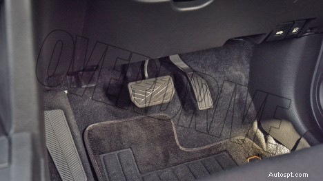 Maruti Suzuki Brezza 2022 ZXi Plus AT – Dual‑Tone Interior Design