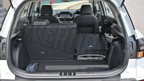 Hyundai Venue 2022 1.2 Kappa MT SX – Dual‑Tone Interior Review