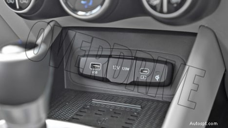 Hyundai Venue 2022 1.2 Kappa MT SX – Dual‑Tone Interior Review