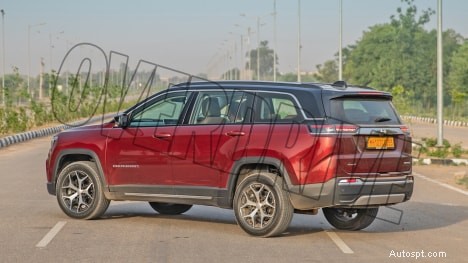 Explore the Jeep Meridian 2022 Limited Exterior – Premium Design & Rugged Performance