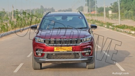 Explore the Jeep Meridian 2022 Limited Exterior – Premium Design & Rugged Performance