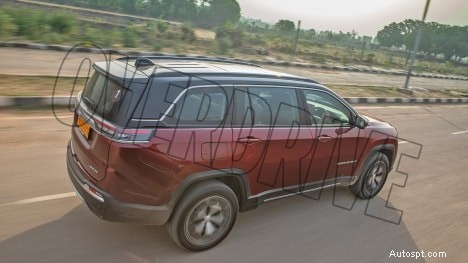 Explore the Jeep Meridian 2022 Limited Exterior – Premium Design & Rugged Performance