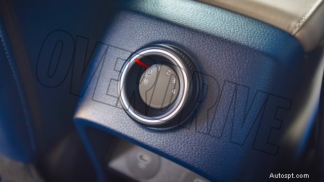 2022 Kia Carens Luxury Plus – 7‑Seater, 1.5L Engine, 6‑Speed Automatic Interior