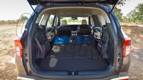 2022 Kia Carens Luxury Plus – 7‑Seater, 1.5L Engine, 6‑Speed Automatic Interior