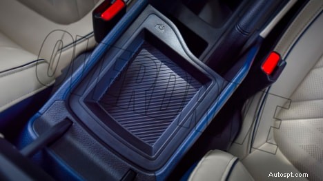 2022 Kia Carens Luxury Plus – 7‑Seater, 1.5L Engine, 6‑Speed Automatic Interior