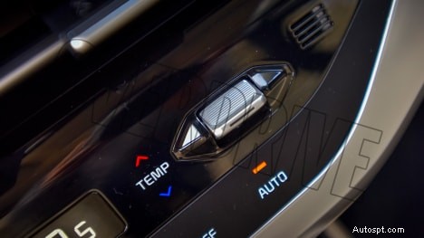 2022 Kia Carens Luxury Plus – 7‑Seater, 1.5L Engine, 6‑Speed Automatic Interior