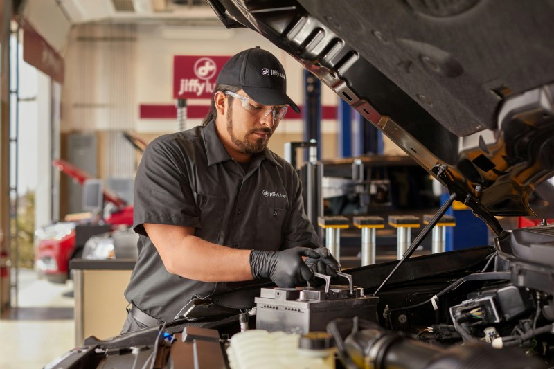 When to Replace Your Car Battery: Expert Tips for Reliable Driving