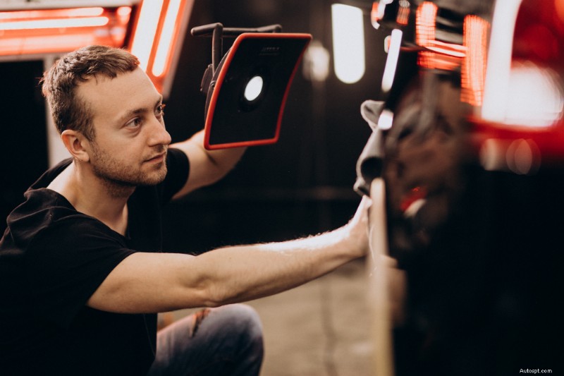 Paintless Dent Removal: The Expert Solution for Quick, Cost‑Effective Car Repairs