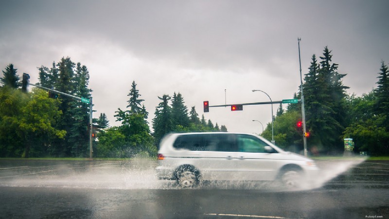 Fall Driving Safety: Essential Vehicle Prep & Personal Readiness Tips