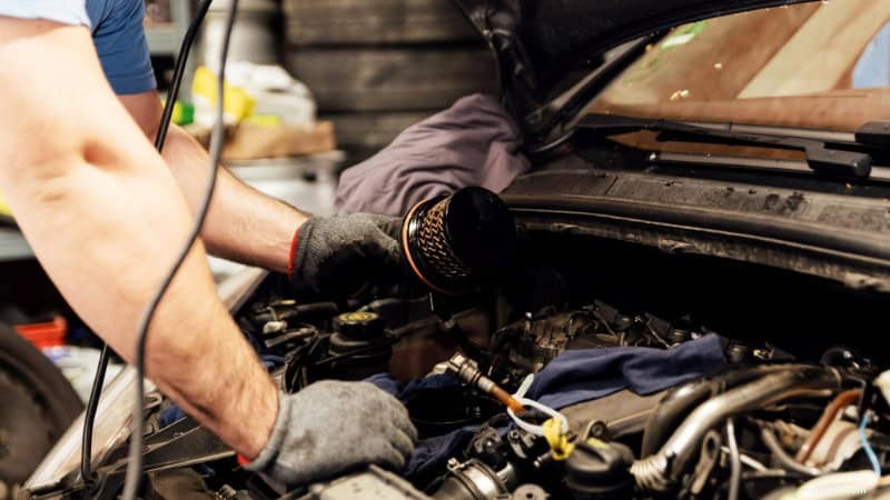 Why Does Your Car Lose Power on Acceleration? Common Causes and Proven Fixes