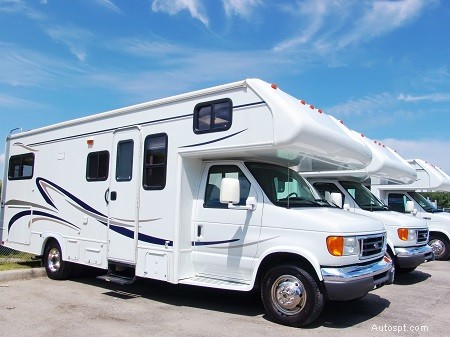 Key Signs Your RV Transmission Needs Replacement – What to Watch For