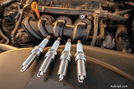 What Causes the Check Engine Light to Illuminate — A Quick Guide