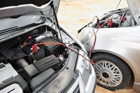 What Causes the Check Engine Light to Illuminate — A Quick Guide