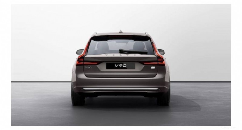 Volvo V90 Recharge Plug‑In Hybrid (Estate) – UK Buyer’s Guide to the Latest Electric Luxury