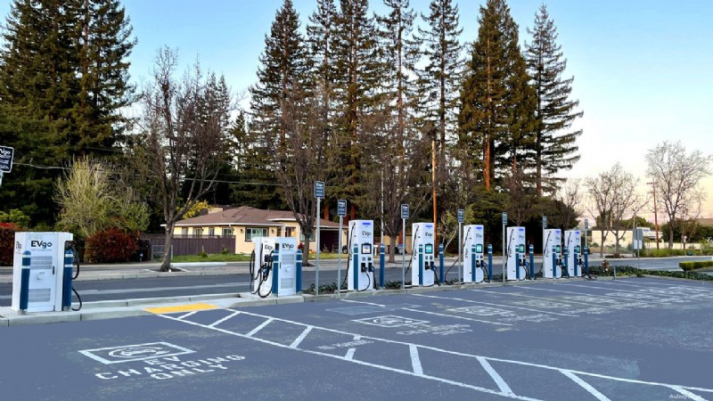 California 2022 Building Code Mandates EV Chargers for New Developments