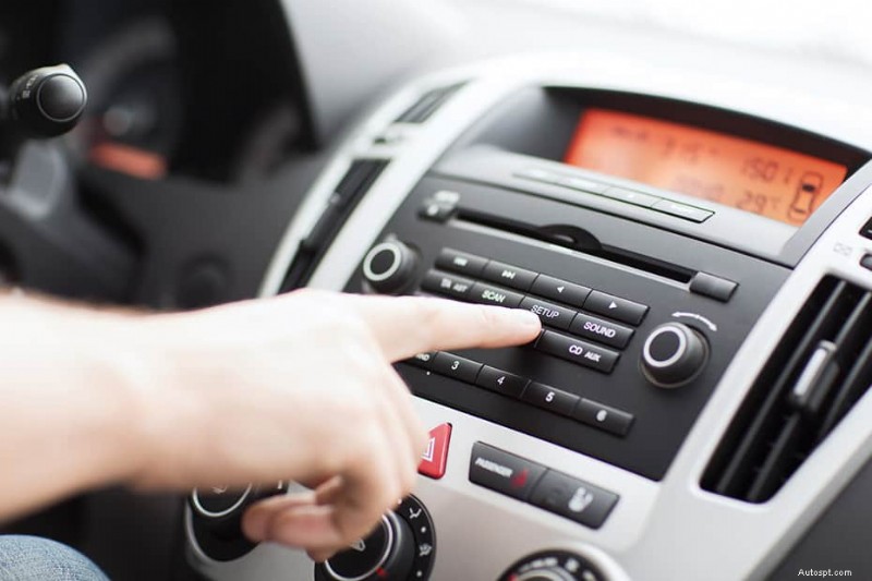 Why Your Car Stereo Powers On But Produces No Sound — Common Causes & Quick Fixes