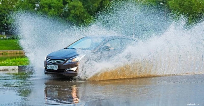 Understanding Hydrolocked Engines: Causes, Symptoms, and Repair Solutions