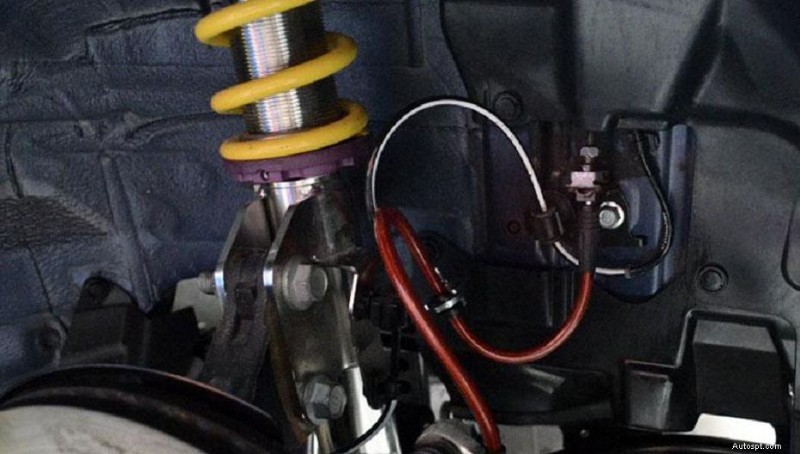 Why the Service Brake Assist Light Turns On—and How to Fix It