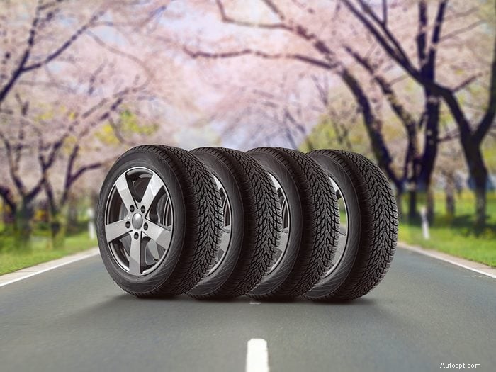 The Risks of Leaving Winter Tires on Your Car After Spring