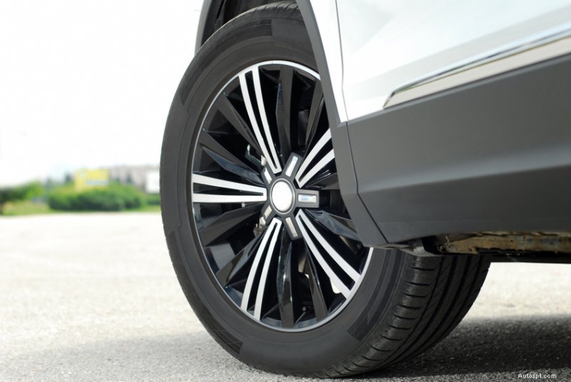 The Essential Role of Wheel Alignments in Vehicle Safety and Performance