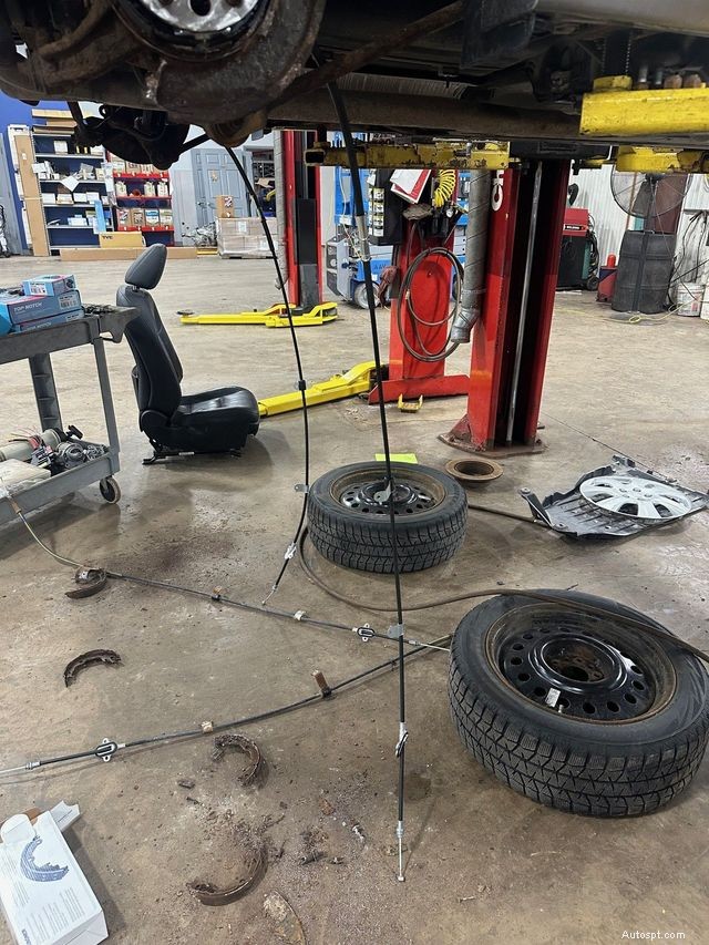 Understanding Parking Brake Shoes: How They Keep Your Vehicle Stationary