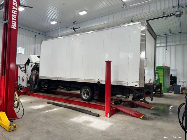 The Fleet Vehicle Inspection Process Explained: From Proactive Checks to Long-Term Reliability